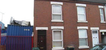 2 bed end terrace house to rent