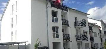 möbliertes Studentenapartment mit Balkon und Einbauküche in Aschaffenburg