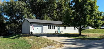 6217 N 27th Street Ter, Country Club, MO 64505