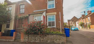 Terraced house to rent in Pottergate, Norwich NR2