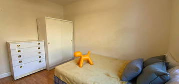 1 bedroom house share