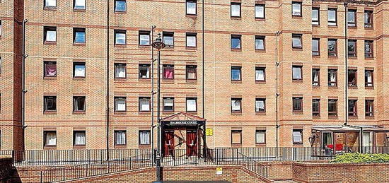 2 bed flat to rent