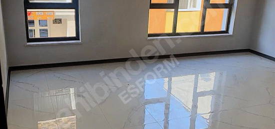 ESFORMDAN ÇAMLICA TOMBAKZADE BLV. YAKINI SATILIK 3+1 DAİRE Sİ-21