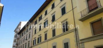 Quadrilocale via Ponte all'Asse, Porta al Prato - San Jacopino, Firenze