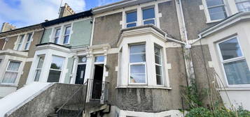 5 bedroom terraced house for sale