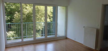 Appartement  à louer, 3 pièces, 2 chambres, 63 m²