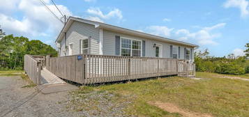 11459 Highway 7 E, Lake Charlotte, NS B0J 1Y0
