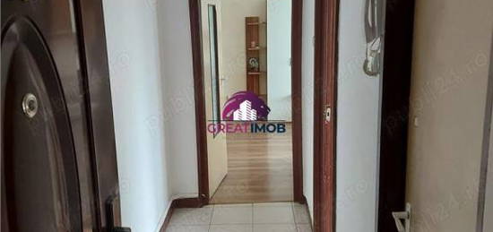 Apartament de inchiriat