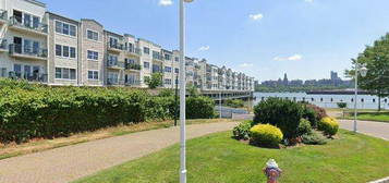 3502 City Pl Unit 3502, Edgewater, NJ 07020