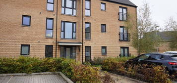 Flat to rent in Rhodfa Crughywel, St Mellons CF3