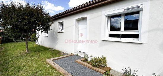 CARBON BLANC MAISON DE 110 M2 AVEC JARDIN de 466 m2