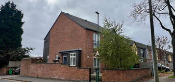 2 bedroom semi-detached house to rent