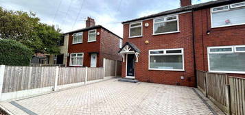 3 bedroom semi-detached house to rent