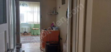 SİYAVUŞPAŞA MAHALLESİ BARBOROS SOKAKTA SATILIK DAİRE