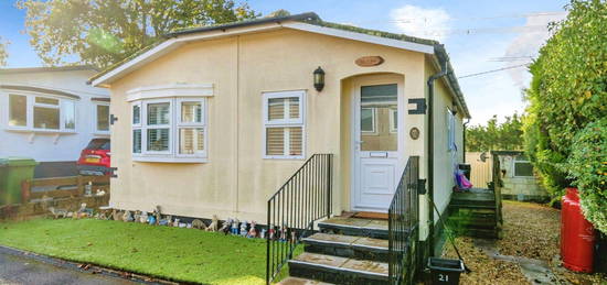 Mobile/park home for sale in Bishopstoke Lane, Brambridge, Eastleigh SO50