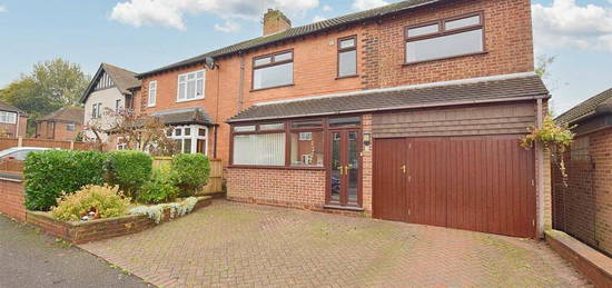 4 bedroom semi-detached house for sale