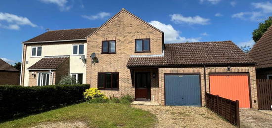 3 bedroom semi-detached house