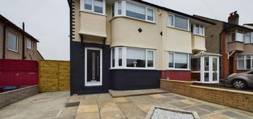 3 bedroom semi-detached house