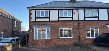 3 bedroom semi-detached house to rent