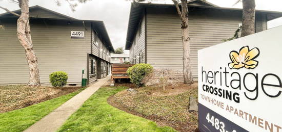 Heritage Crossing Townhome Apartments, Portland, OR 97267