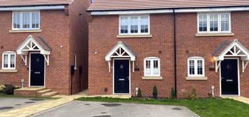 2 bedroom semi-detached house for sale