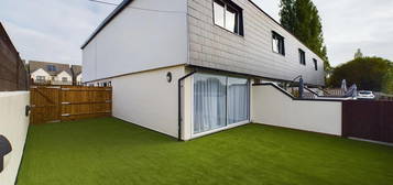 End terrace house for sale in The Rodings, Snakes Lane, Woodford Green IG8