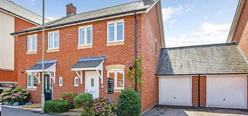 2 bedroom semi-detached house for sale