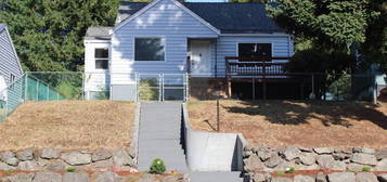 224 Bremerton Blvd W, Bremerton, WA 98312