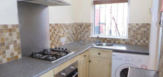 2 bedroom terraced house