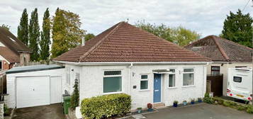 4 bedroom detached bungalow for sale