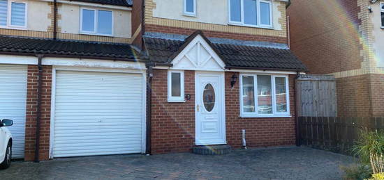 3 bedroom semi-detached house