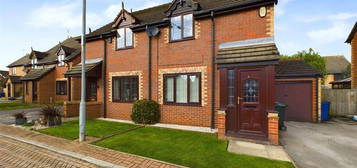 3 bedroom semi-detached house to rent