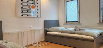 5-Zimmerwohnung mit TV, Wlan, Küche, Essplatz, Waschmaschine, Trockner, Garage für bis zu 9 Personen