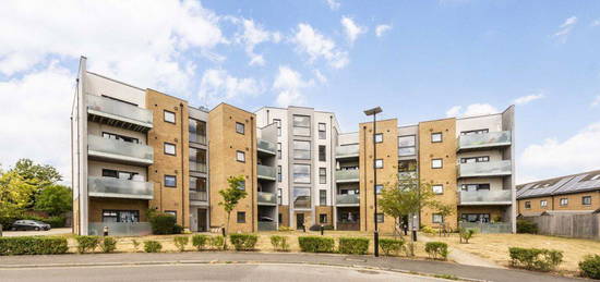 Flat for sale in Spring Road, Feltham TW13