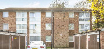 2 bed flat to rent