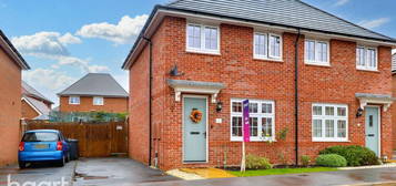 2 bedroom semi-detached house for sale