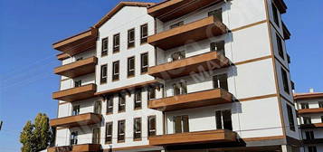 TÜRBE MAHALLESİNDE SATILIK 2+1 GENİŞ FIRSAT DAİRE