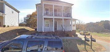 200 Royalview Dr, Anderson, SC 29624