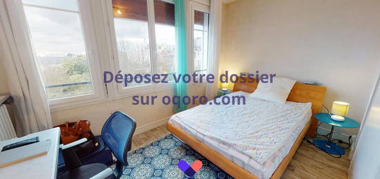 Appartement meublé  à louer, 5 pièces, 4 chambres, 90 m²