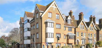 Flat for sale in Boundary Court, St. Lawrence Road, Canterbury CT1