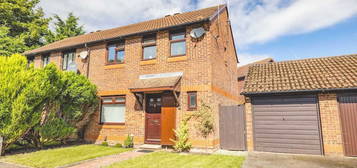 3 bed semi-detached house for sale