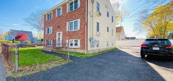 18 Germain Ave Unit 1, Quincy, MA 02169