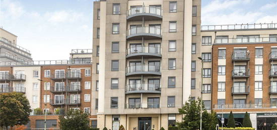 Flat to rent in Aerodrome Road, Colindale, London NW9