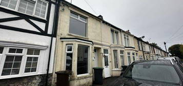 2 bedroom terraced house