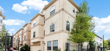 607 Oakley St Unit 8, Houston, TX 77006