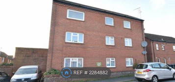 Flat to rent in Tunstall Close, Norwich NR5