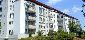 Schöne 2 Zimmer-Wohnung in Hausen!