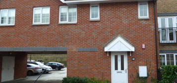 1 bed maisonette to rent