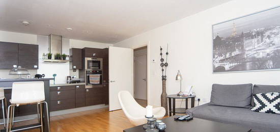 2 bed flat to rent