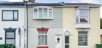 3 bed terraced house for sale